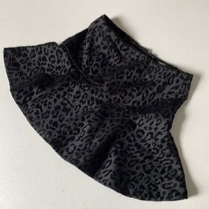 Black leopard print skirt